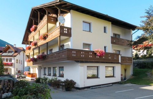 St. Valentin auf der Haide Apartamento | Precioso apartamento para 6 personas con WIFI, TV, balcón, mascotas permitida y aparcamiento