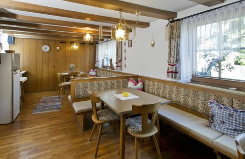 Finsing Casa | Precioso apartamento en villa para 8 personas con WIFI, TV, patio, mascotas permitida y aparcamiento