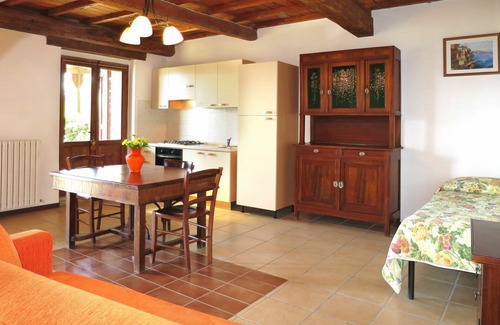 Santo Villa | Apartamento en villa con piscina, terraza, mascotas permitida, vista panorámica, aparcamiento