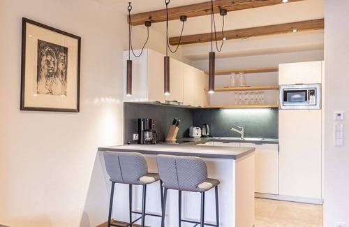 Hallerndorf Apartamento | Nice apartment for 5 people with WIFI, hot tub, TV, terrace, pets allowed and parking