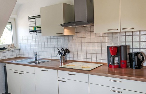 Osterode am Harz Apartamento | Bonito apartamento para 4 personas con WIFI, TV, terraza, mascotas permitida y vista panorámica