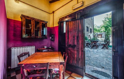 Castiglione d'Orcia Apartamento | Nice Apartment In Castiglione Dorcia