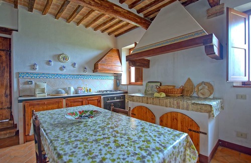 Monteroni d'Arbia Apartamento | Precioso apartamento con WIFI, piscina, vista panorámica y aparcamiento, cerca de Siena