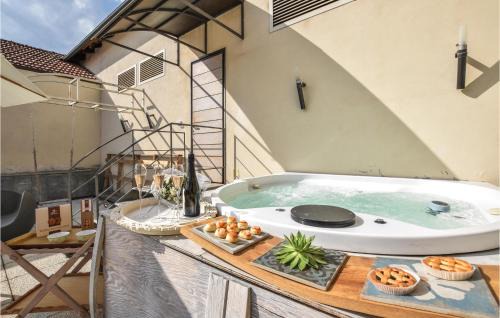 Santo Stefano Belbo Apartamento | Nice Apartment In Santo Stefano Belbo