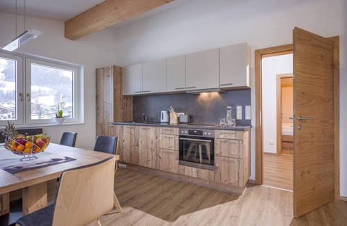 Moosen Apartamento | Buen apartamento en Brixen en el thale con terraza