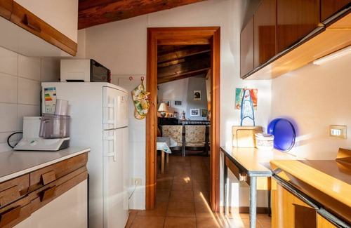 Castello Apartamento | Bonito apartamento para 6 personas con WIFI, TV, balcón y mascotas permitida