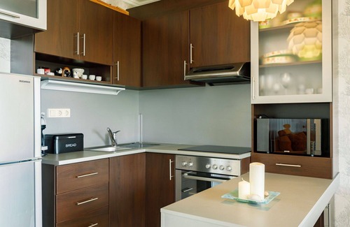 Balatonoszod Apartamento | Hermoso apartamento para 4 personas con WIFI, TV y balcón