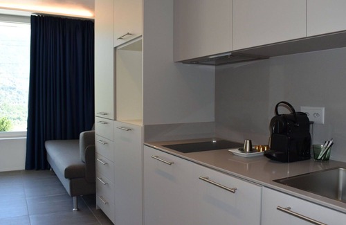 Centovalli Apartamento | Hermoso apartamento con WIFI, piscina, TV, patio, mascotas permitida y vista panorámica