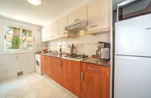 Andraitx Apartamento | Precioso apartamento para 2 personas con A/C, WIFI, piscina, TV, balcón y aparcamiento