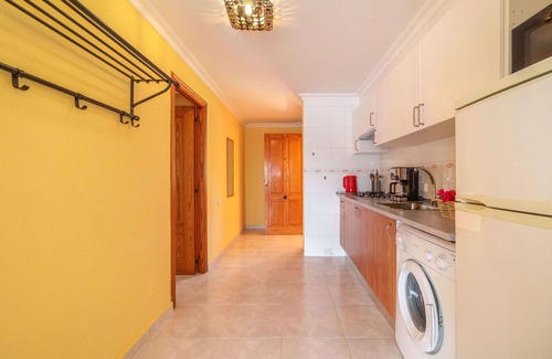 Andraitx Apartamento | Precioso apartamento para 2 personas con A/C, WIFI, piscina, TV, balcón y aparcamiento