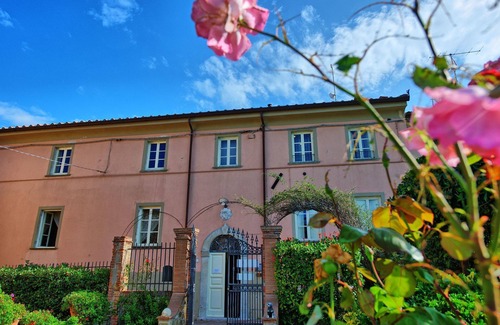 Massarosa Apartamento | Bonito apartamento para 2 personas con WIFI, piscina, cerca de Viareggio
