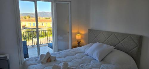 Cogolin Apartamento | Nice apartment for 2 with balcony
