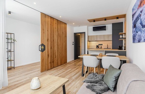 Abertamy Apartamento | Acogedor apartamento para 3 personas con WIFI, A/C y TV