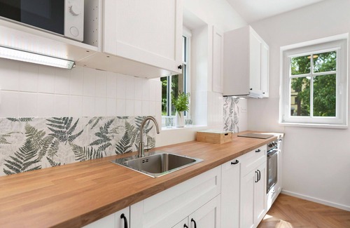 Hrensko Apartamento | Acogedor apartamento para 4 personas con WIFI, TV, patio y mascotas permitida