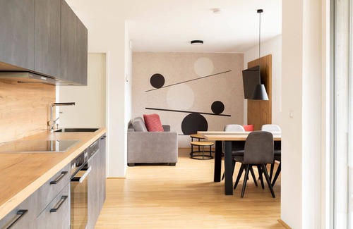 Fronhausen Apartamento | Bonito apartamento para 4 personas con WIFI, TV y patio