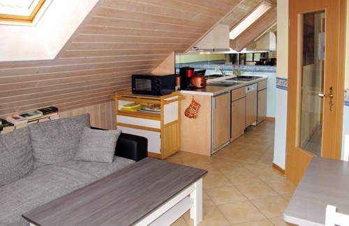 Juliusruh Apartamento | Bonito apartamento para 4 personas con WIFI, TV, balcón y mascotas permitida