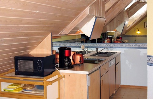 Juliusruh Apartamento | Bonito apartamento para 4 personas con WIFI, TV, balcón y mascotas permitida