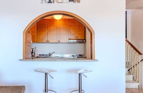 Ispra Apartamento | Precioso apartamento para 4 personas con WIFI, A/C, TV y terraza