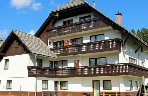Bohinjska Bistrica Apartamento | Nice apartment for 4 guests with WIFI, TV, balcony, pets allowed, panoramic view and parking