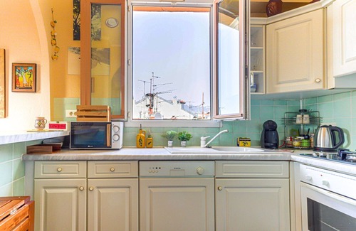 Nice Apartamento | Bonito apartamento para 4 personas con WIFI, TV y mascotas permitida