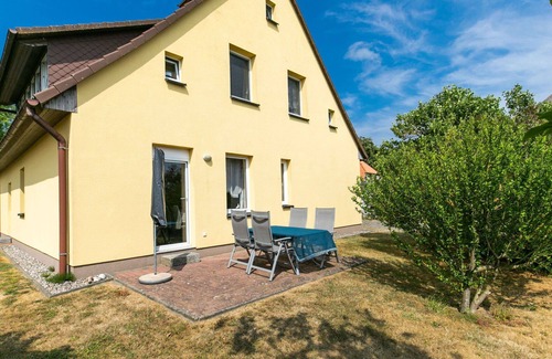 Ummanz Apartamento | Acogedor apartamento para 5 personas con WIFI, TV y patio