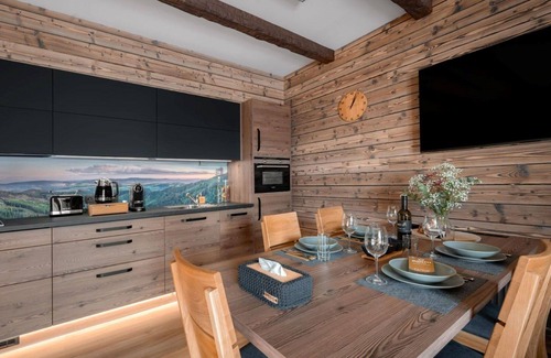 Dolni Morava Apartamento | Acogedor apartamento para 5 personas con WIFI, TV y terraza