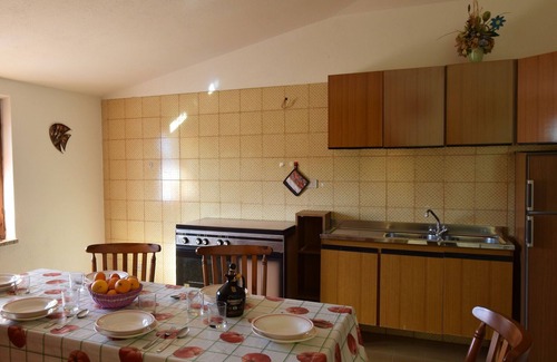 San Lorenzo Apartamento | Hermoso apartamento para 5 personas con WIFI, TV, balcón y vista panorámica