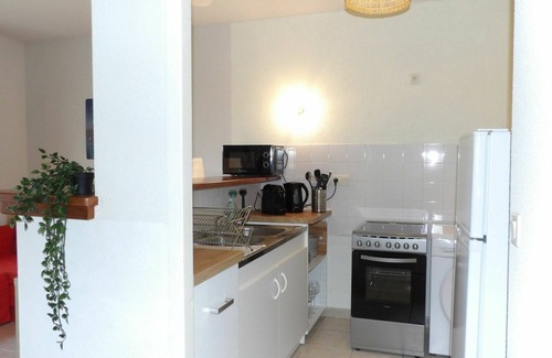 Bias Apartamento | Bonito apartamento para 5 personas con piscina, WIFI, TV, terraza, mascotas permitida y aparcamiento