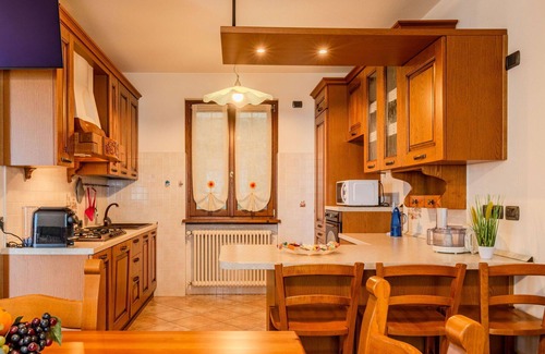 Trezzone Apartamento | Bonito apartamento con WIFI, A/C, TV, terraza, mascotas permitida y vista panorámica