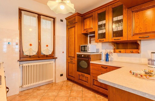 Trezzone Apartamento | Bonito apartamento con WIFI, A/C, TV, terraza, mascotas permitida y vista panorámica