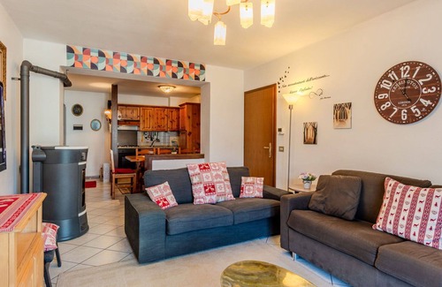Ragoli Apartamento | Hermoso apartamento para 6 personas con WIFI, TV y balcón