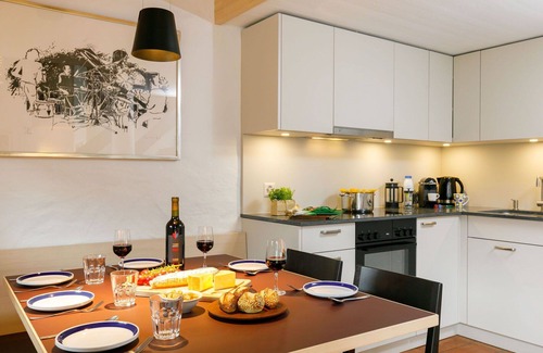 Capriasca Apartamento | Bonito apartamento para 6 personas con piscina, WIFI, TV, patio y vista panorámica