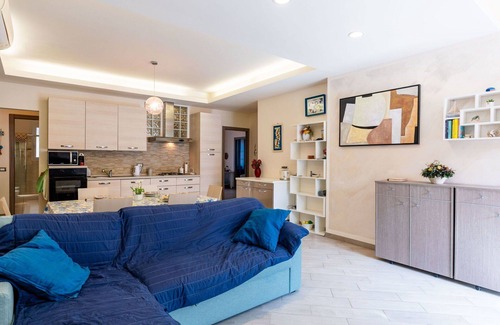 Ceriale Apartamento | Nice apartment for 6 people with A/C, WIFI and terrace