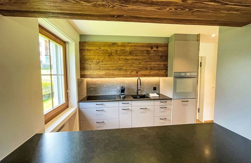 Falera Apartamento | Bonito apartamento para 6 personas con piscina, WIFI, TV, balcón y vista panorámica