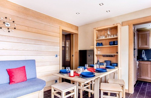 Tignes Apartamento | Hermoso apartamento para 6 personas con WIFI, TV y balcón