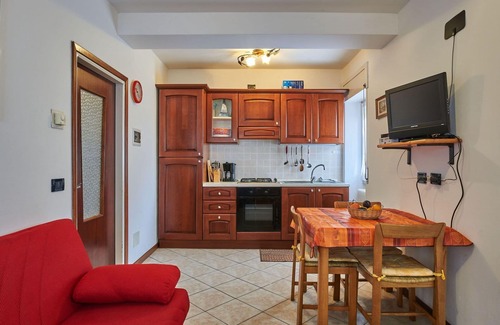 Gera Lario Apartamento | Hermoso apartamento para 7 personas con WIFI, TV, terraza y mascotas permitida