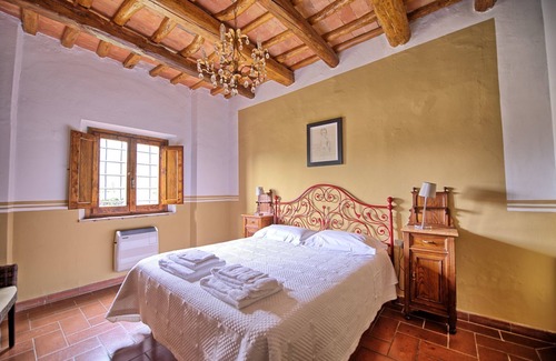 Montegufoni Otro | Acogedor apartamento para 4 personas con WIFI, piscina y aparcamiento