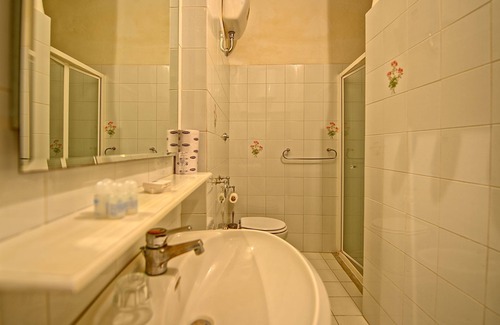 Montegufoni Otro | Acogedor apartamento para 4 personas con WIFI, piscina y aparcamiento