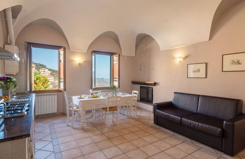 Boscomare Apartamento | Precioso apartamento para 8 personas con WIFI, TV, terraza, vista panorámica y aparcamiento