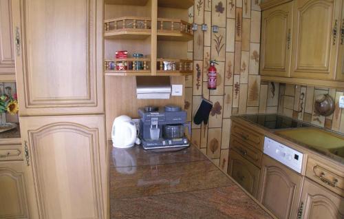 Saint-Hilaire-de-Riez Apartamento | Nice Apartment In St Hilaire De Riez