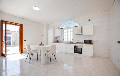 Angri Apartamento | Nice Apartment In Angri With Wifi