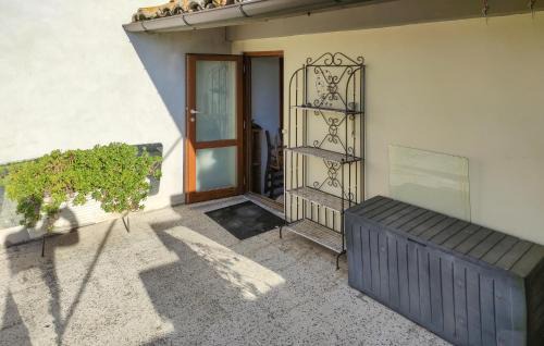 Castilenti Apartamento | Nice Apartment In Castilenti With Wifi
