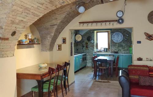 Castilenti Apartamento | Nice Apartment In Castilenti With Wifi