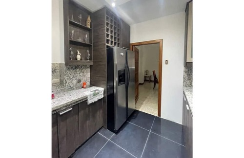 Zona 17 Apartamento | Lindo departamento frente al parque Kennedy