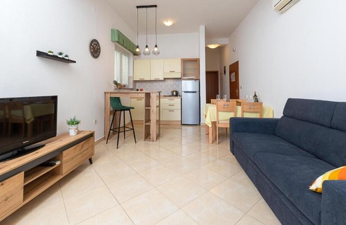 Galizana Apartamento | Nice apartment in Galizana with 1 Bedrooms and WiFi