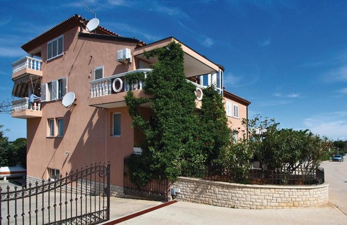 Galizana Apartamento | Nice apartment in Galizana with 1 Bedrooms and WiFi