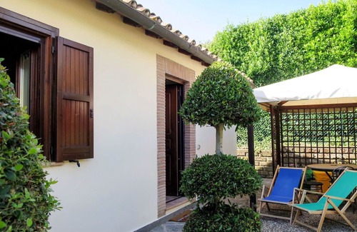 Bolsena Villa | Hermoso apartamento en villa con piscina, WIFI, TV, patio, mascotas permitida y aparcamiento