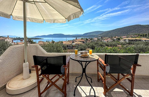 Korfos Apartamento | Bonito apartamento en Korfos, Corinto