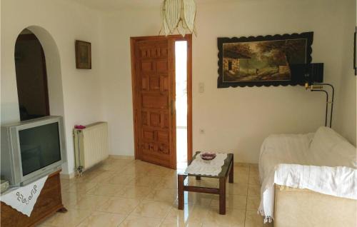 Korfos Apartamento | Nice Apartment In Korfos, Korinthos
