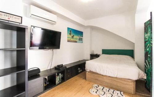 Malaga-Este Apartamento | Nice Apartment In Málaga With Kitchen
